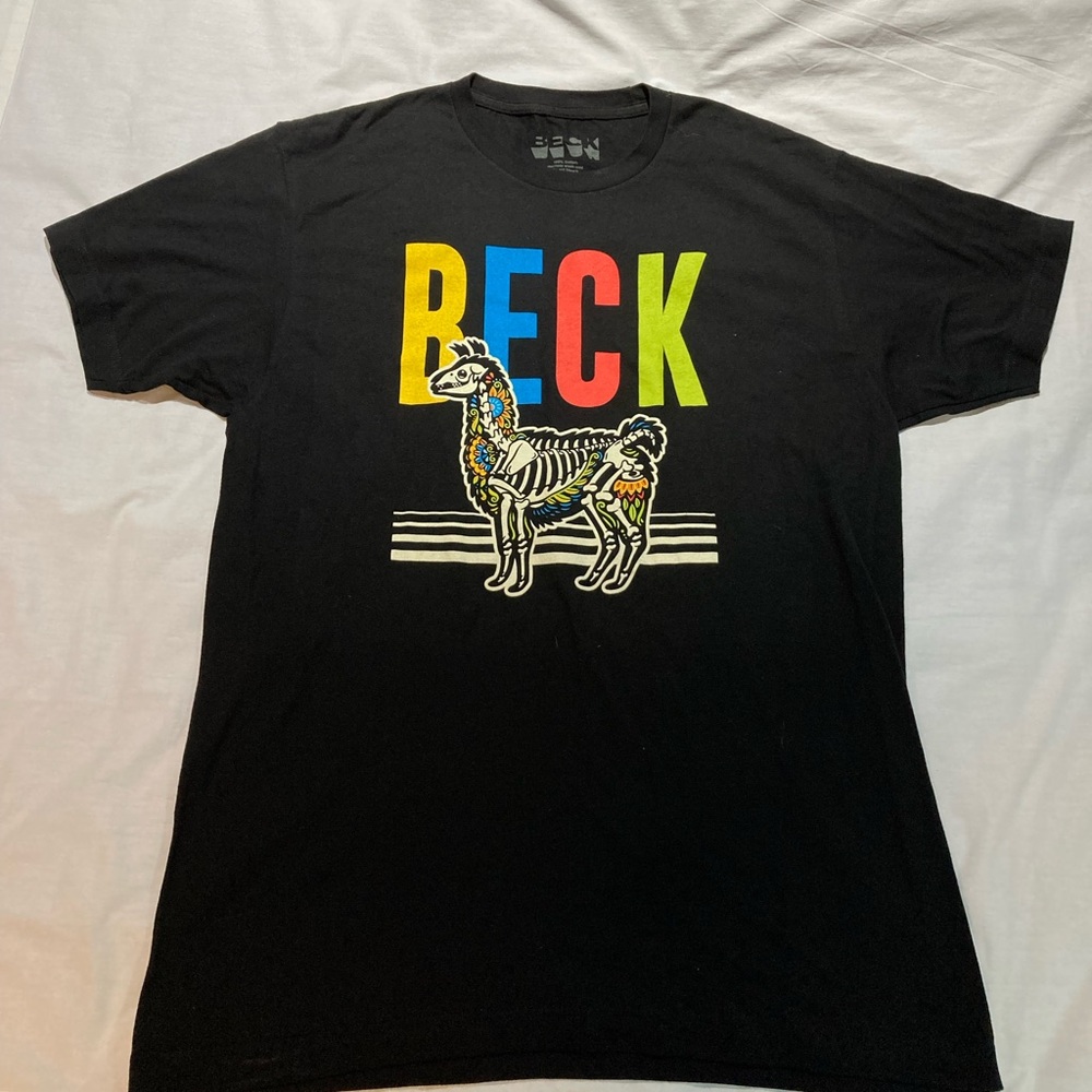 Beck Llama Skeleton T-shirt, Men’s size large